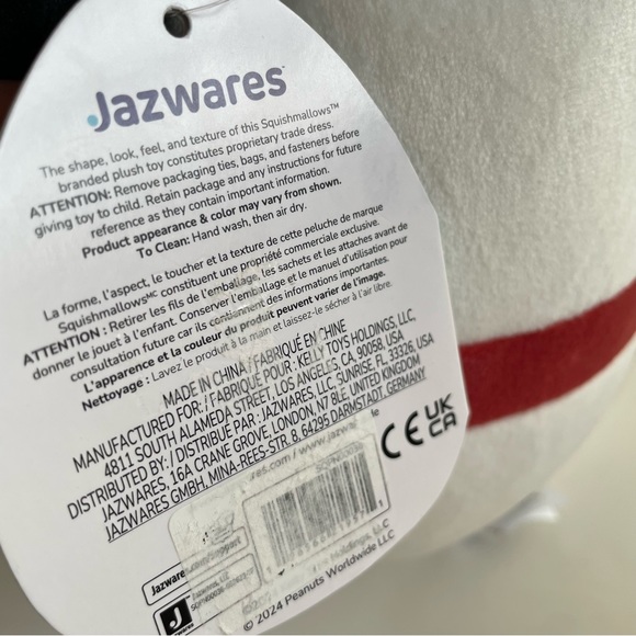 Squishmallow peanuts snoopy dog plush in beagle scout outfit - Picture 10 of 10